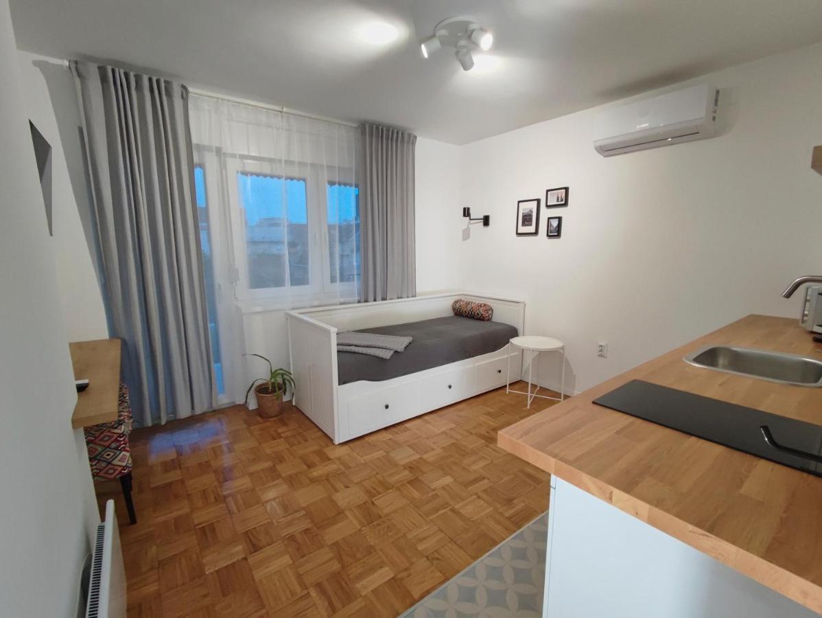 Sunset Station Apartments ザグレブ エクステリア 写真
